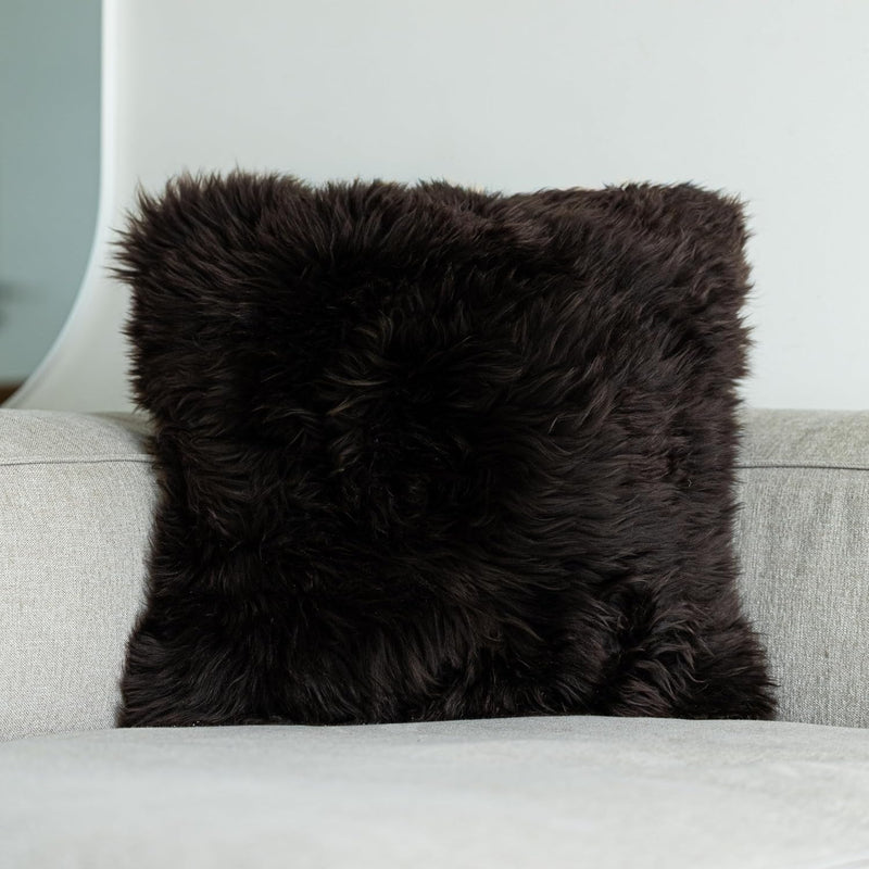 Housse de coussin en peau de mouton