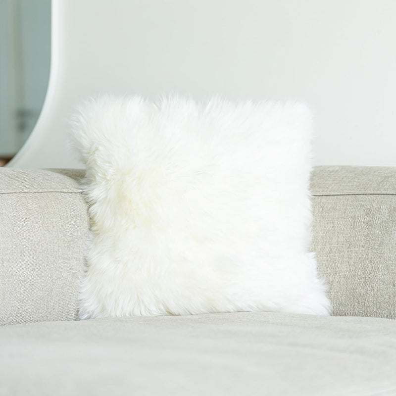 Housse de coussin en peau de mouton